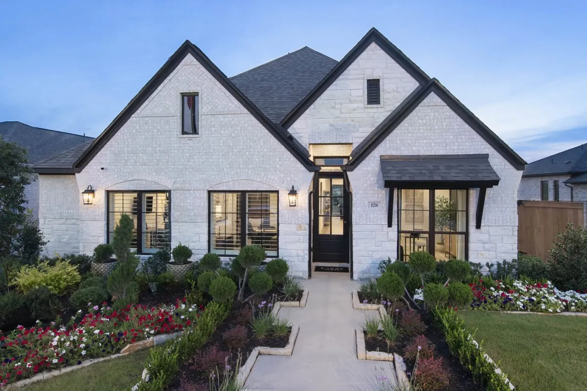 Perry Homes The Colony 45' home exterior